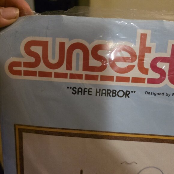 VTG Sunset Stichery Safe Harbor Sailing Scene Needlepoint Embroidery Kit New - Picture 3 of 13